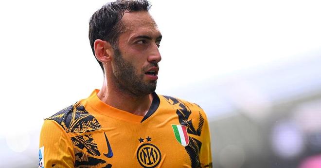 青年队频频 青年队频频